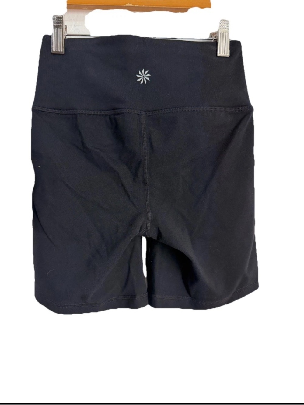 Athleta Black Chaturanga Shortie Short Yoga Athletic Shorts size XXS